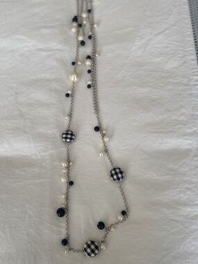 Women's black and white gingham and pearl necklace